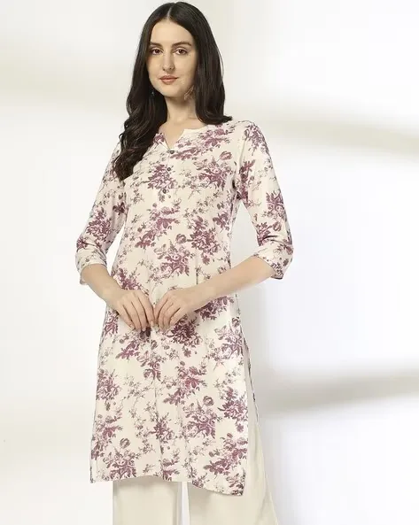 473Wx593H-443067434-white-MODEL.webp Women Floral Print Straight Kurta - Image 1