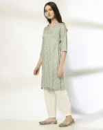 Women Floral Print Straight Kurta
